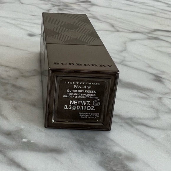 Burberry 
Kisses Hydrating Lip Colour - # No. 49 Light Crimson 3.3g - Picture 3 of 3
